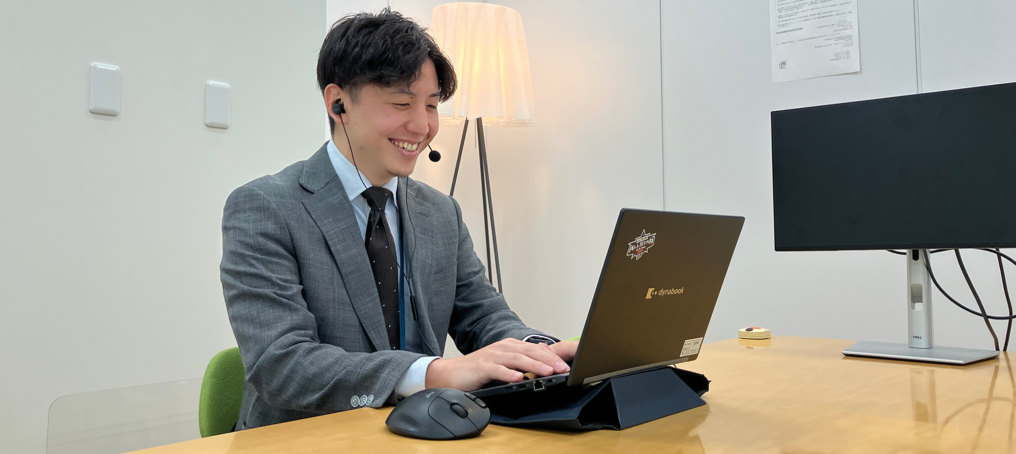 キャリアアドバイザー画像