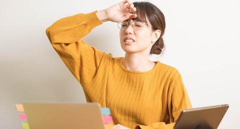 仕事が忙しすぎる？余裕が無い...リモートワーク時の働きすぎに注意