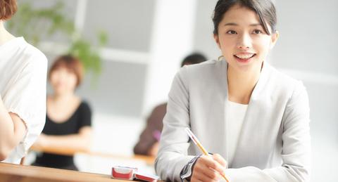 社会人の学び直しに資格取得がおすすめな理由。取得のコツと失敗例も紹介