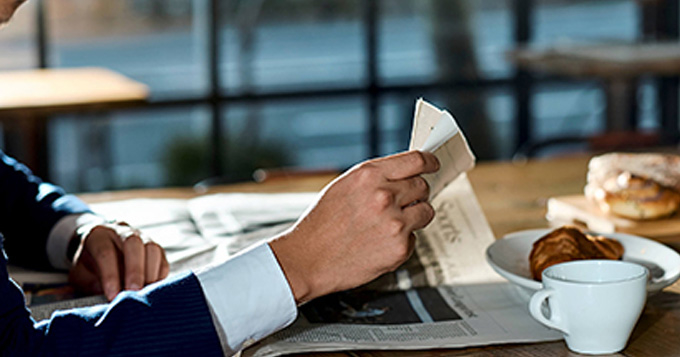 新聞社における「広告営業」と「販売営業」の違いを知ろう