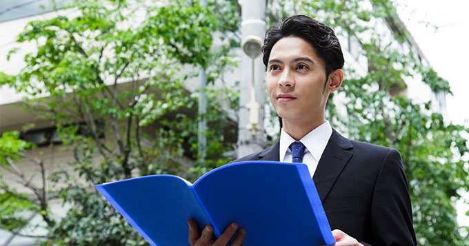 不動産営業は本当にきつい？きついと感じる理由や転職ポイントについて紹介